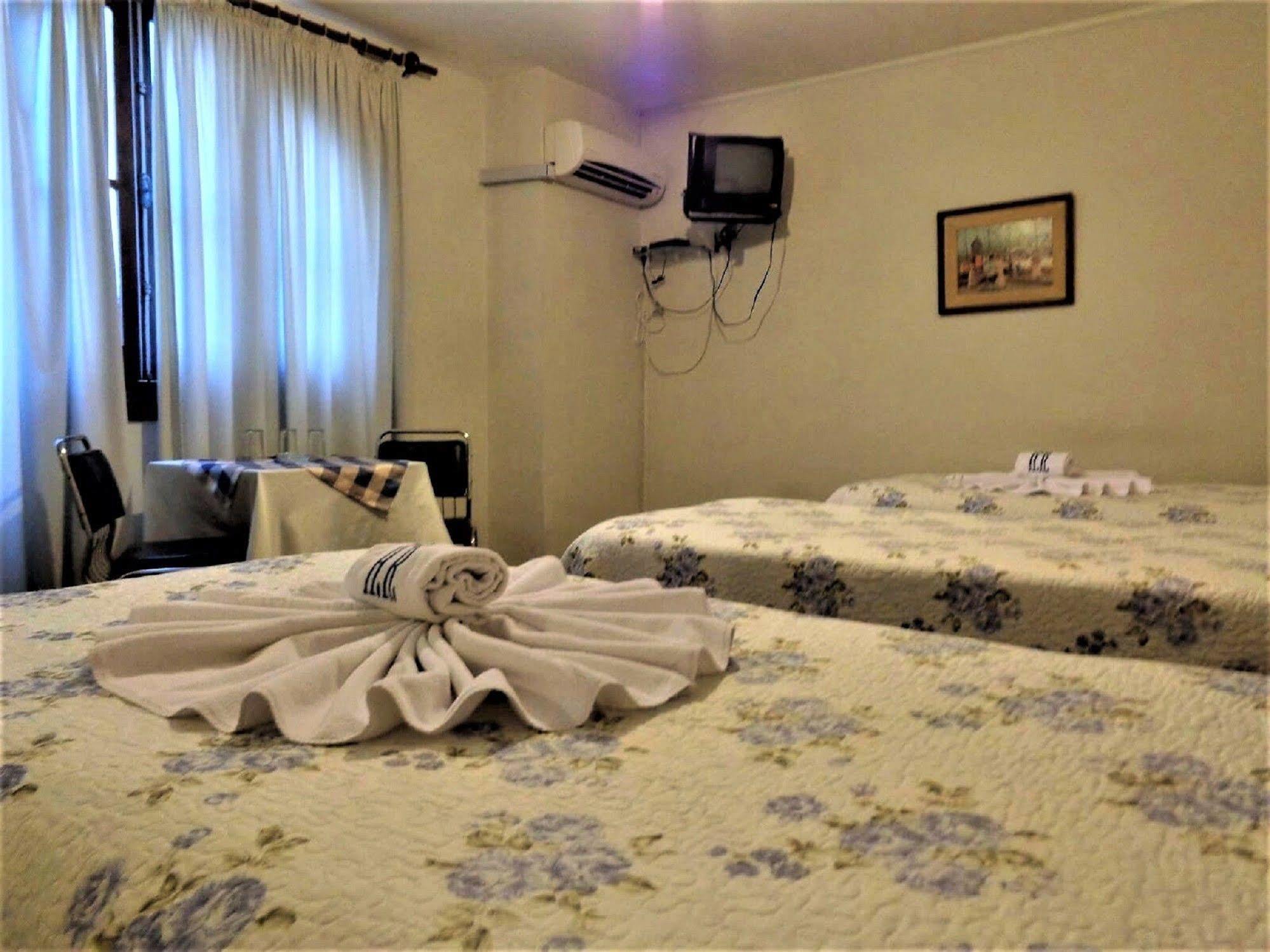 Hotel Richmond Монтевідео Екстер'єр фото